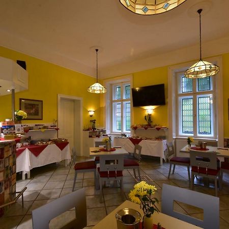 Sant Georg Garni Hotel Marianske Lazne Ngoại thất bức ảnh