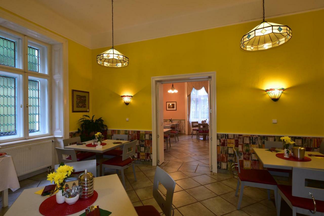 Sant Georg Garni Hotel Marianske Lazne Ngoại thất bức ảnh